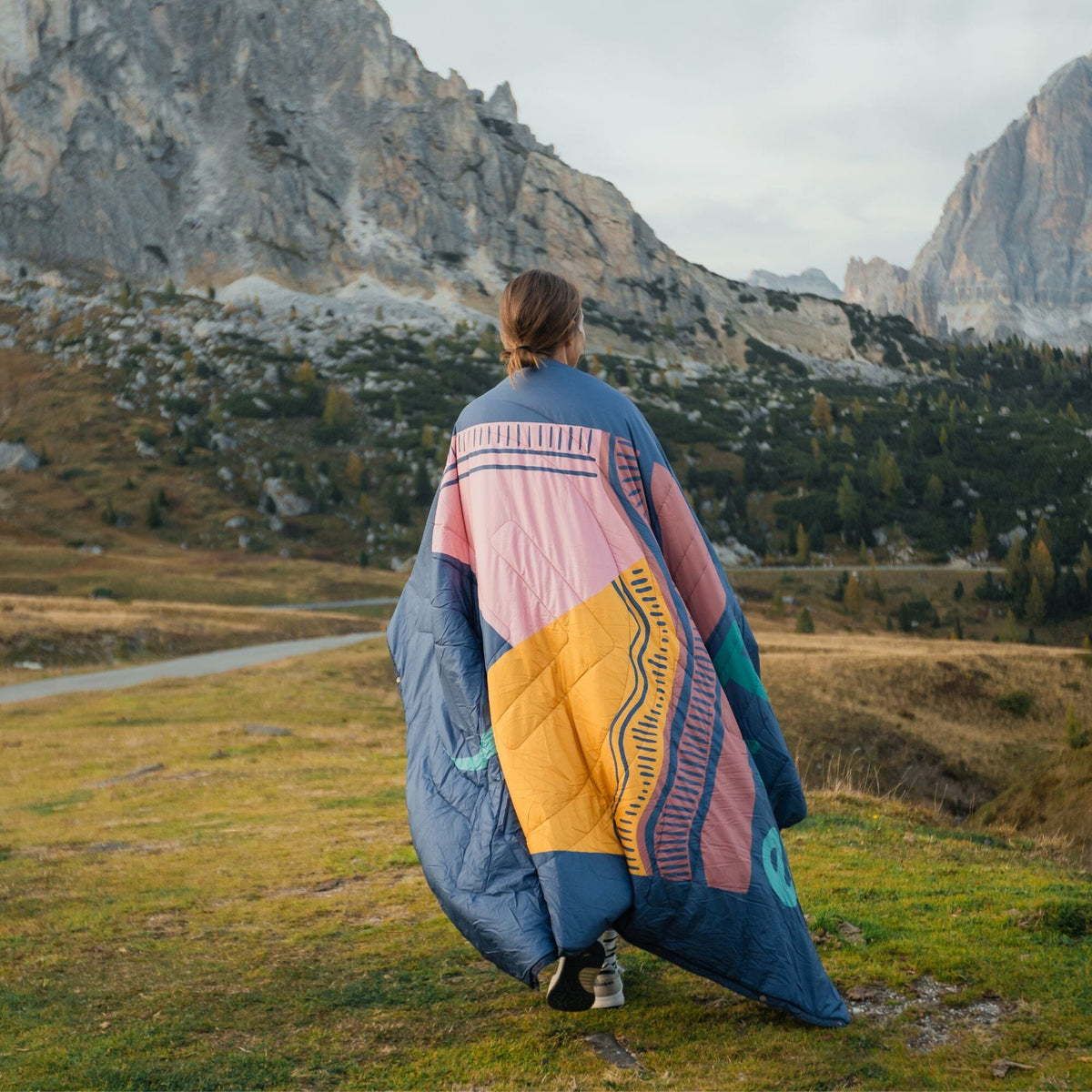 VOITED Fleece Outdoor Camping Blanket - Earth
