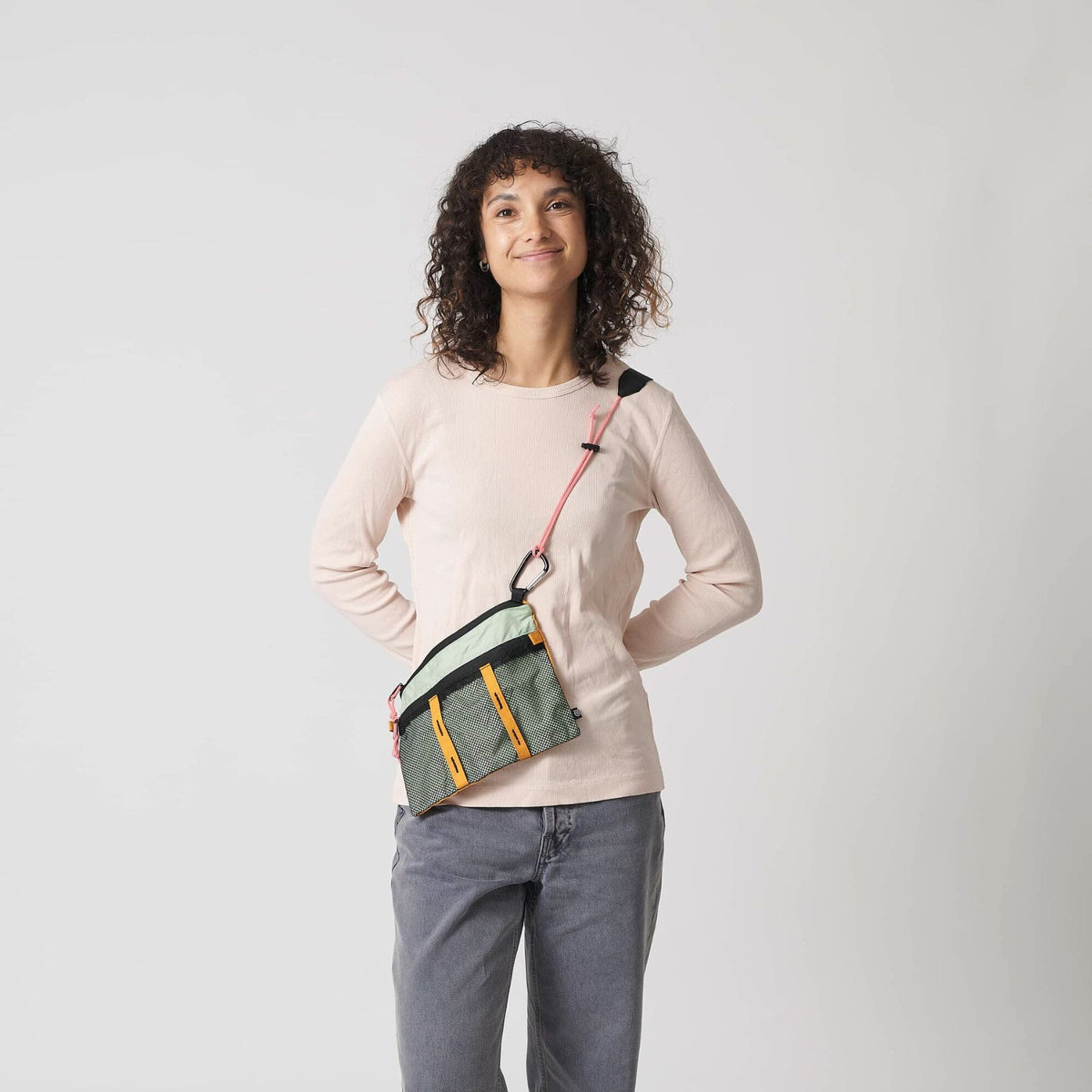 VOITED Essentials Shoulder Bag - Cameo Green/Sundial