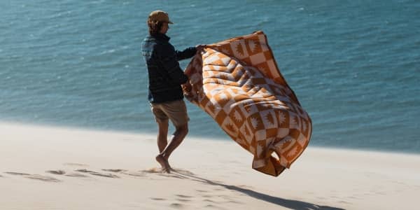 渋谷限定 Wasted Youth TOKION BEACH BLANKET