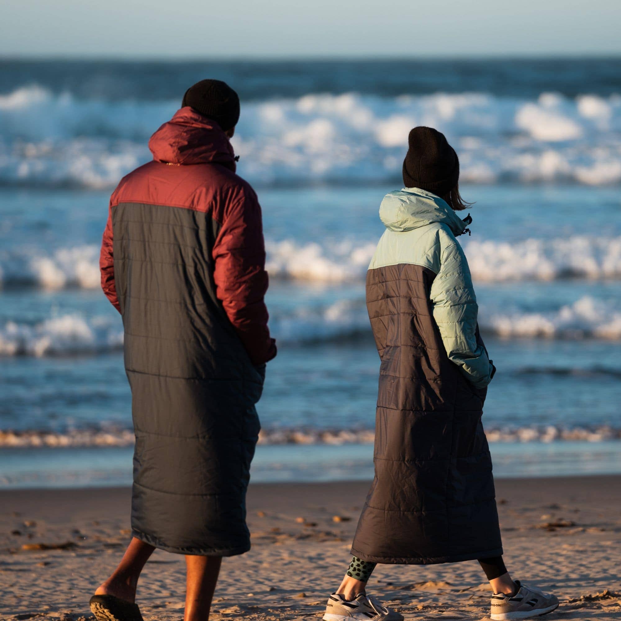 Sleeping bag beach discount