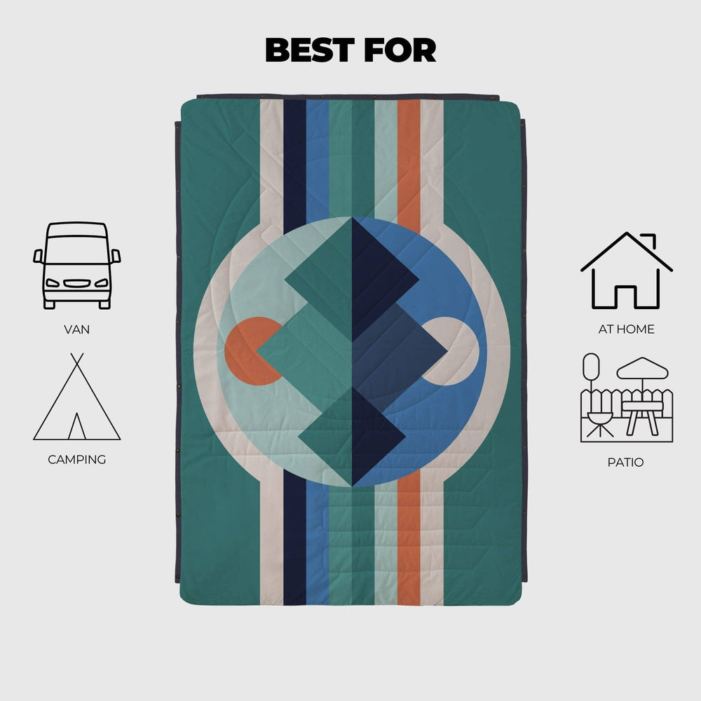 VOITED CloudTouch® Indoor/Outdoor Camping Blanket - Luna Creek