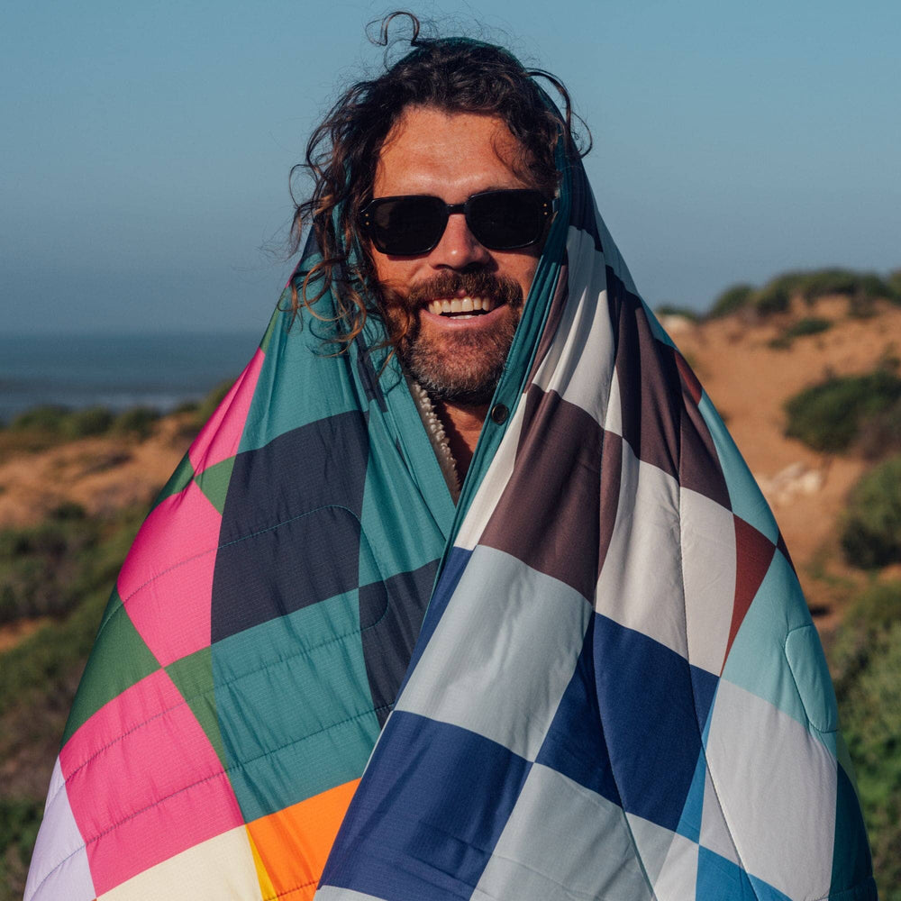 VOITED CloudTouch® Indoor/Outdoor Camping Blanket -Orbit