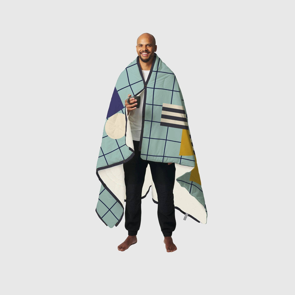VOITED Fleece Outdoor Camping Blanket - Edeny Pool