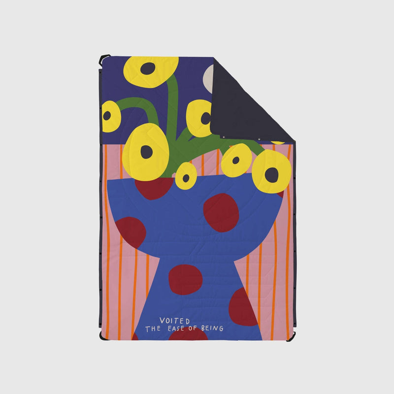 VOITED Compact Picnic & Beach Blanket - Bucket Full Of Sunshine