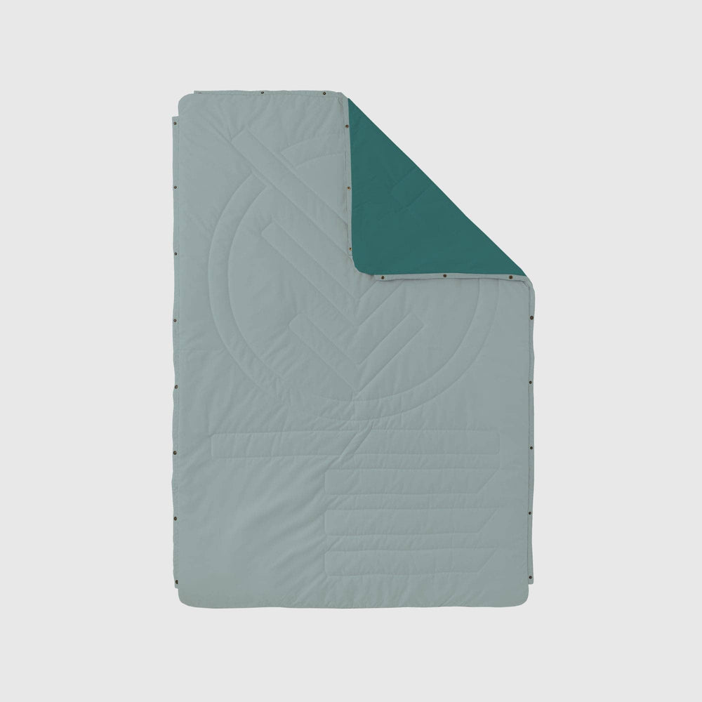 VOITED Recycled Ripstop Outdoor Camping Blanket - Eucalyptus