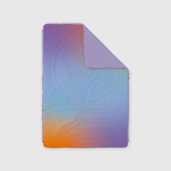 VOITED Insulated, Recycled & Versatile Outdoor Throw Blanket