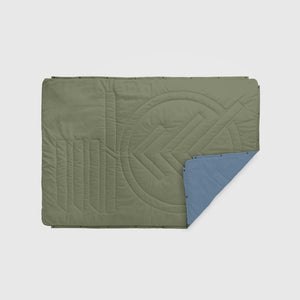 VOITED Recycled Ripstop Outdoor Camping Blanket - Olive/Mountain Spring