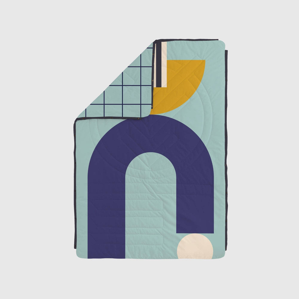 VOITED Recycled Ripstop Outdoor Camping Blanket - Pool/Eden