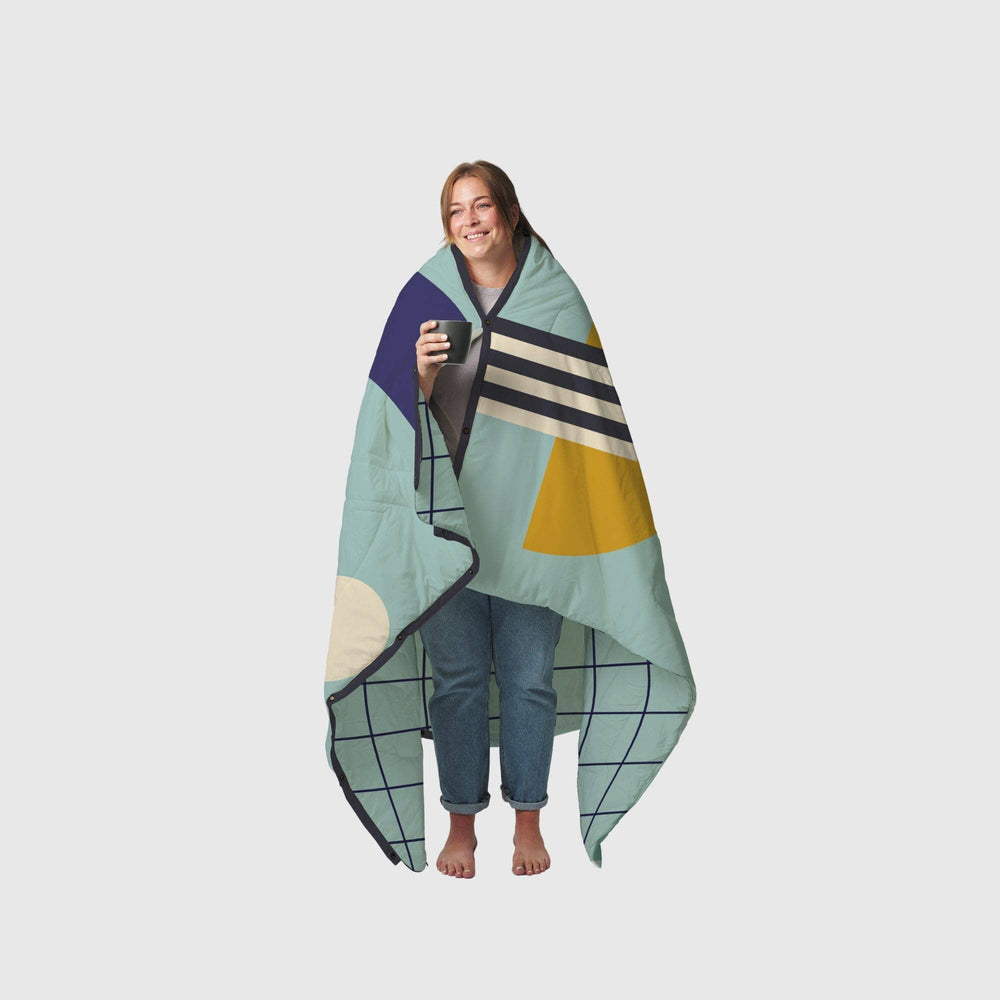 VOITED Recycled Ripstop Outdoor Camping Blanket - Pool/Eden