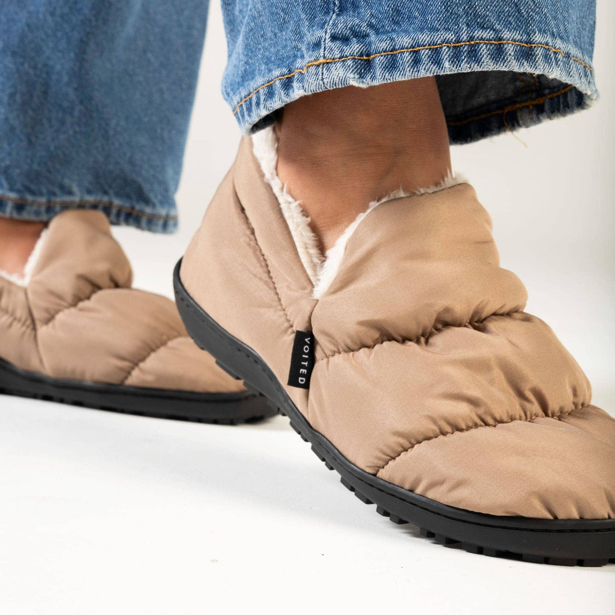 VOITED CloudTouch® Slippers - Lightweight, Indoor/Outdoor Fleece-Lined Camping Slippers - Mudstone