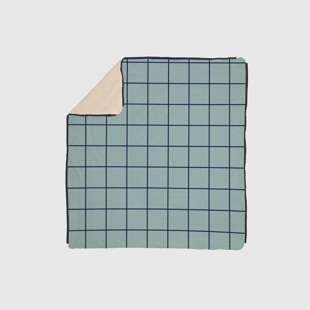 VOITED Queen CloudTouch® Indoor/Outdoor Camping Blanket - Pool