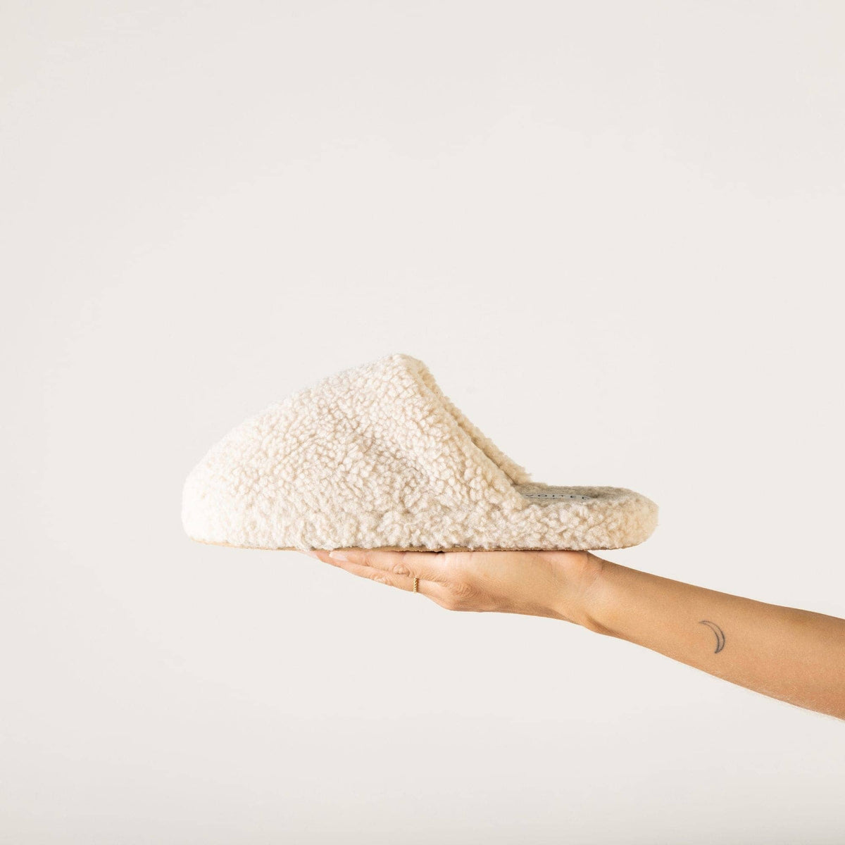 VOITED Snug CloudTouch® Slippers - Cotton