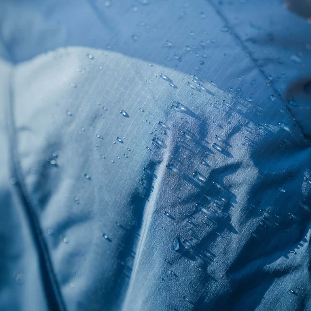 Voited Robe VOITED Stay Dry and Warm Outdoors with Changing Robes - Dusty Sand ...
