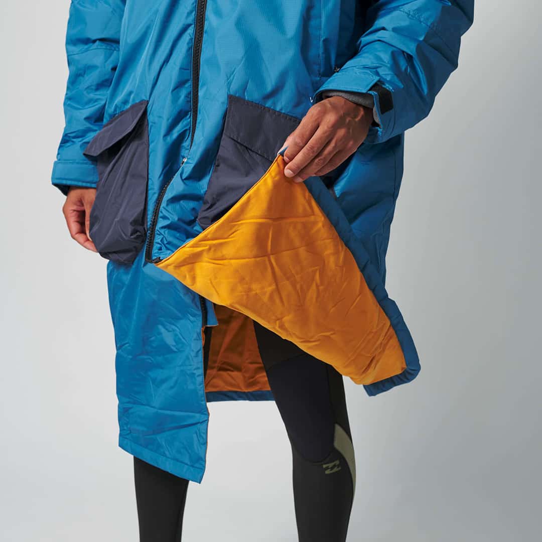 Beight Outdoor Robe VOITED Stay Dry and Warm Outdoors with Changing Robes - Dusty Sand ...