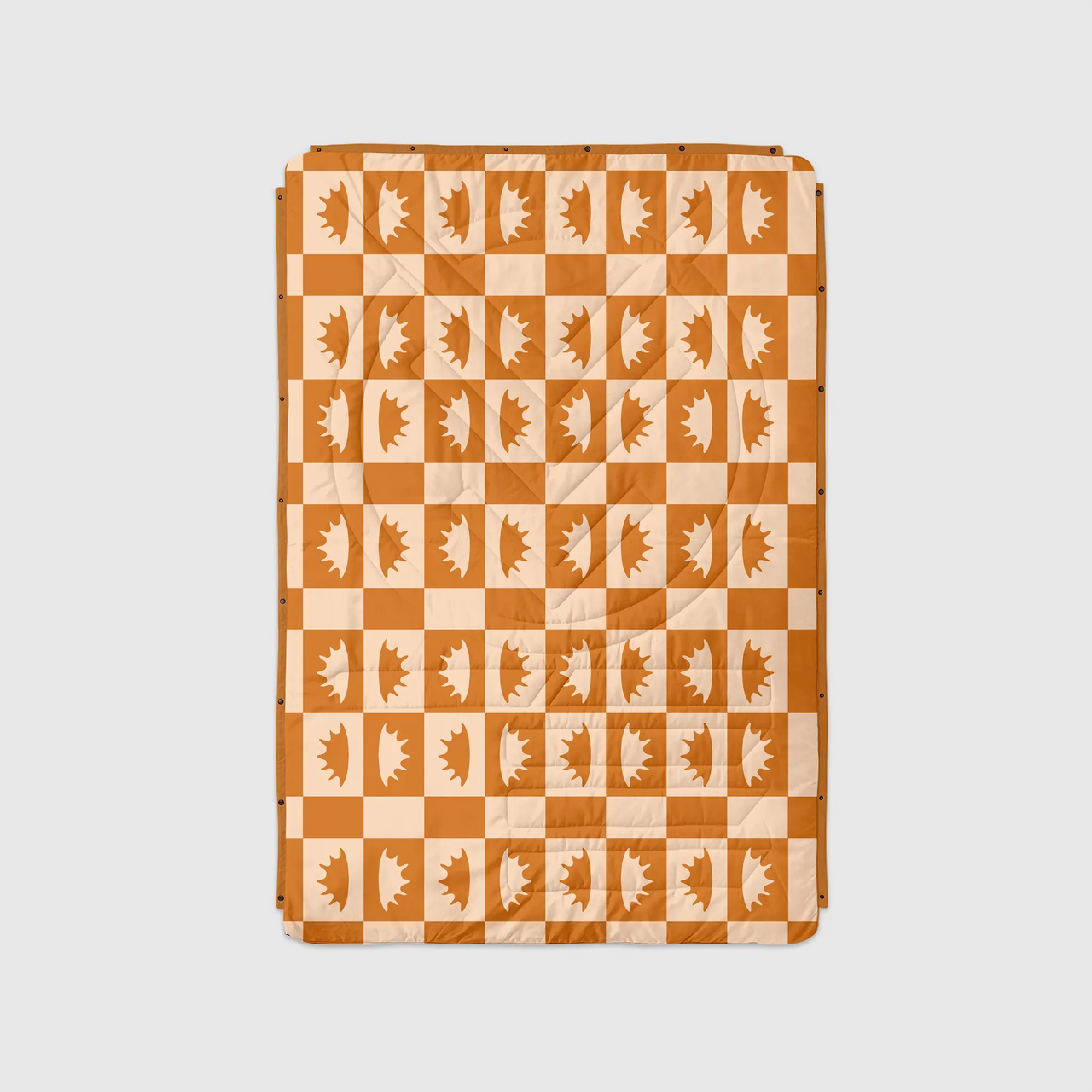 VOITED Insulated, Recycled & Versatile Outdoor Throw Blanket Concha